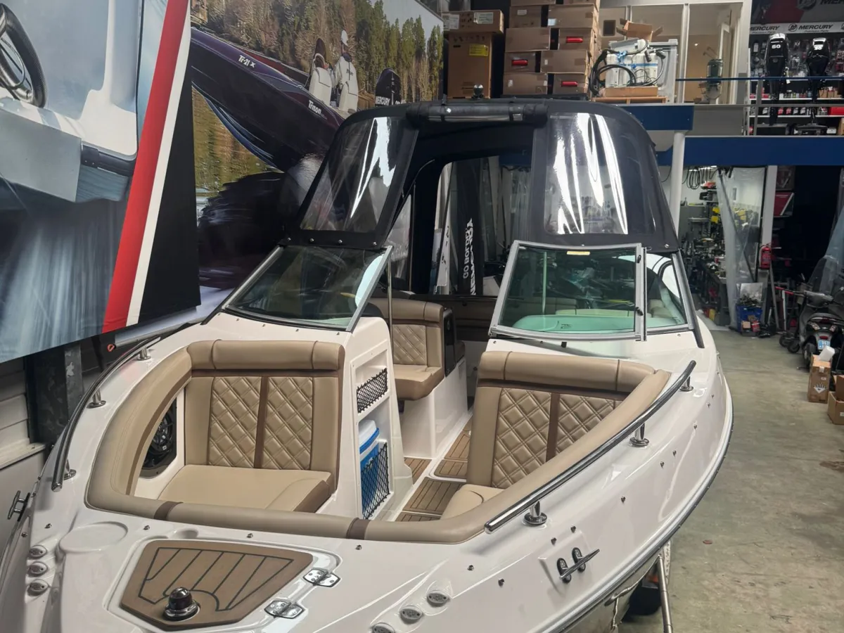 Polyester Speedboat Fibrafort 255