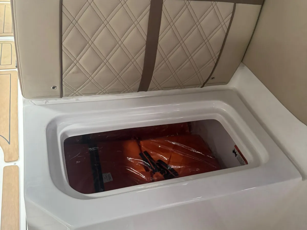 Polyester Speedboat Fibrafort 255