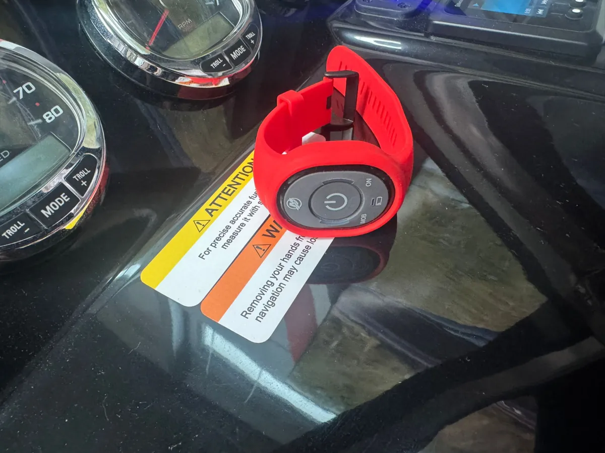Polyester Speedboat Fibrafort 255
