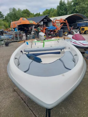 Polyester Motorboat Atlantic 445 Westwind Photo 7
