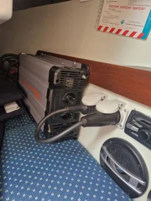 Polyester Zeilboot Trapper 300 Foto 11