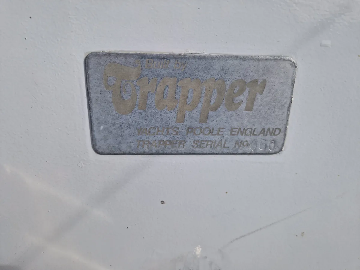 Polyester Zeilboot Trapper 300