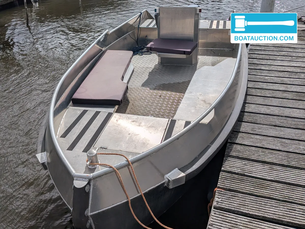 Thumbnail - Boats-NL.com LE 500
