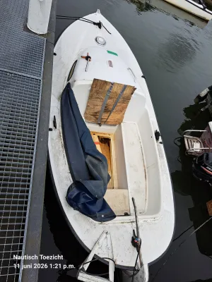 Polyester Budget-boot Sloep 500 Foto 1