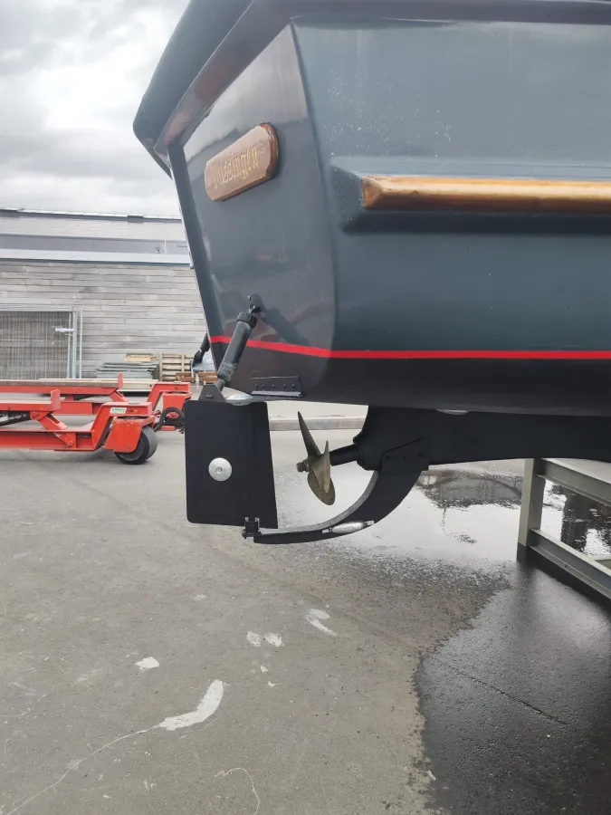 Polyester Motorboot Mitchell 31 MK2