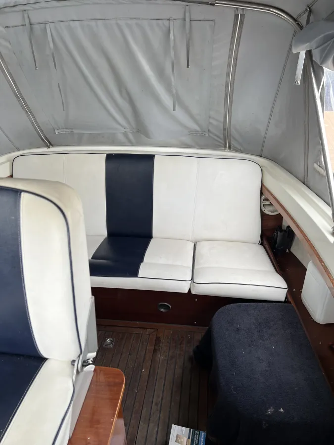 Polyester Motorboat Nidelv 24