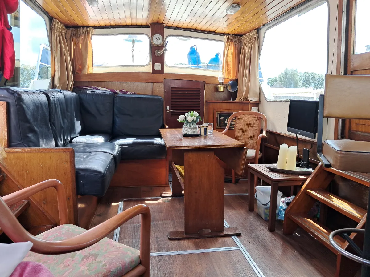 Stahl Motorboot Waterman 10.70