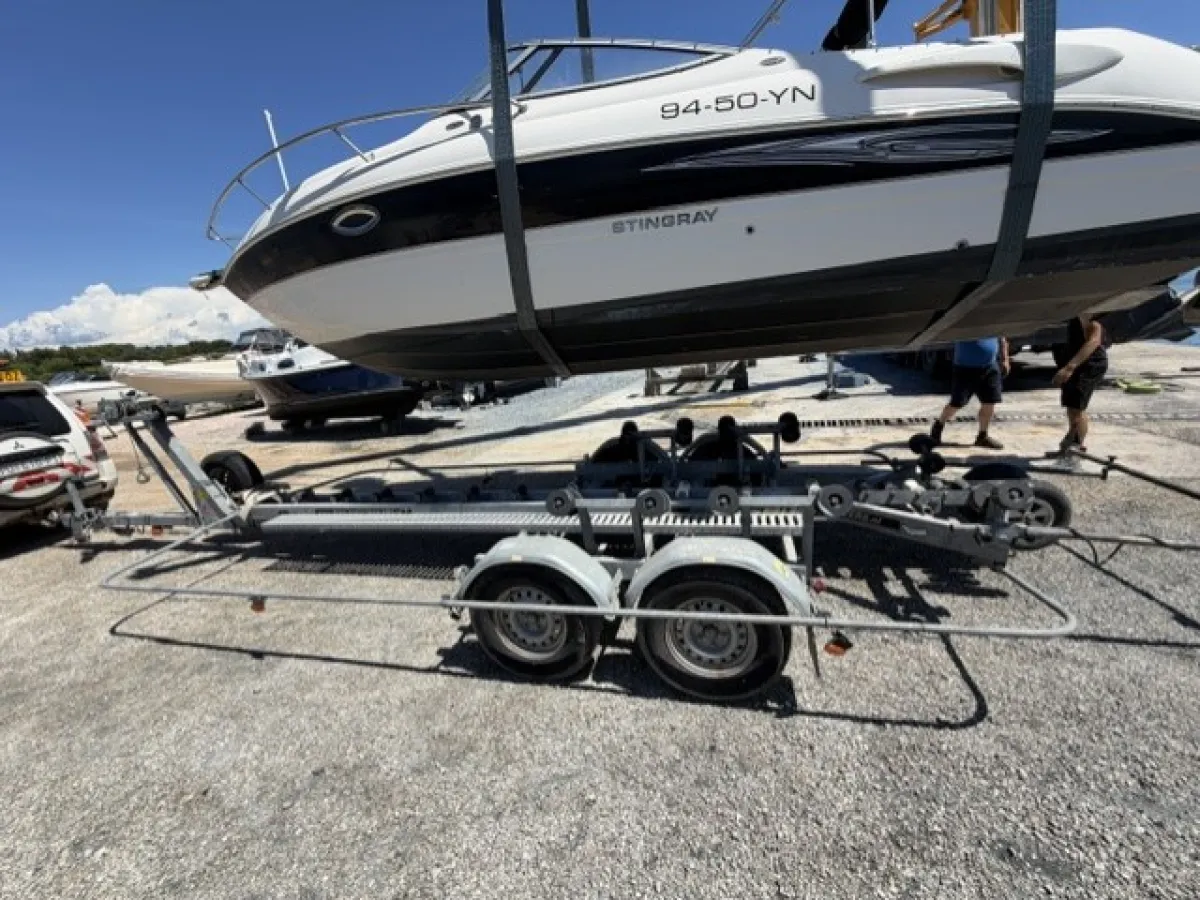 Polyester Speedboot Stingray 250CR