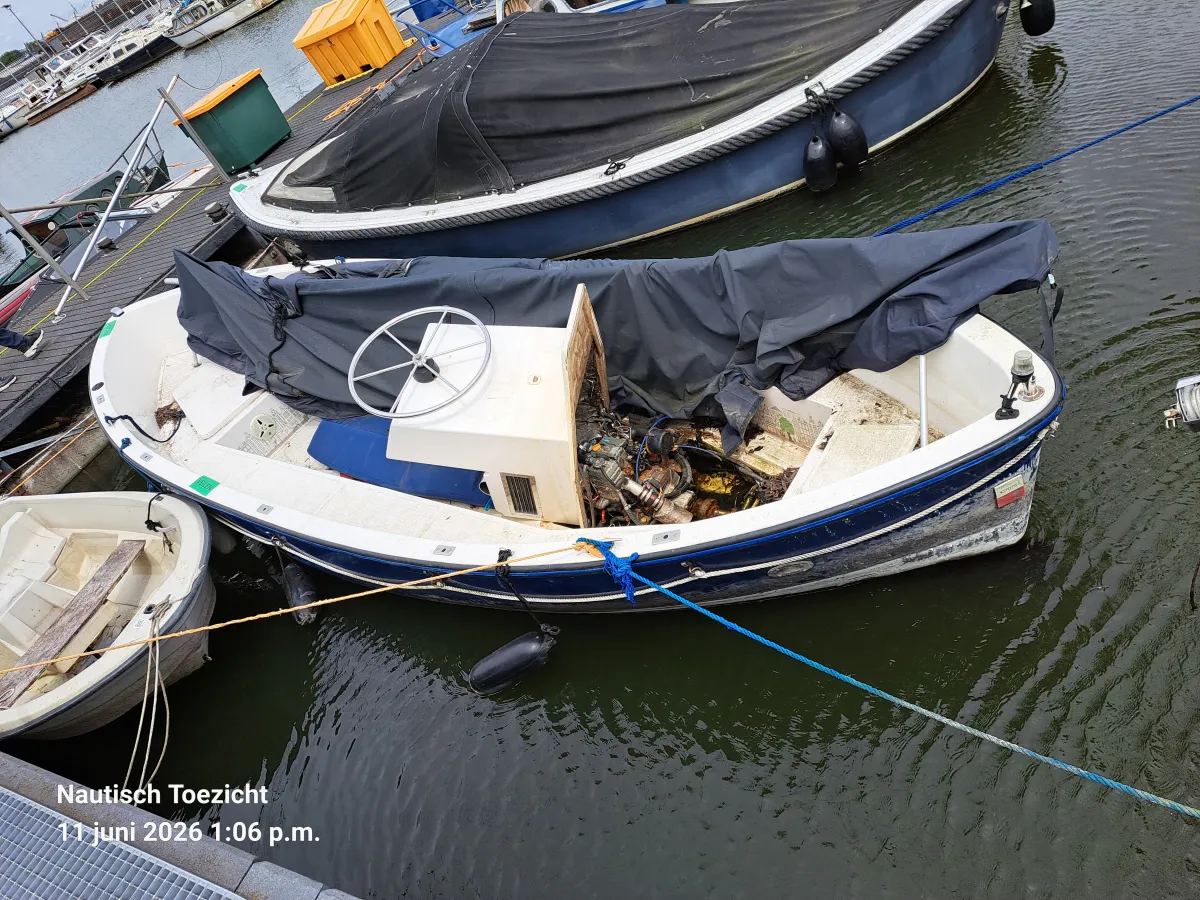Polyester Budgetboat Nova Zembla 650