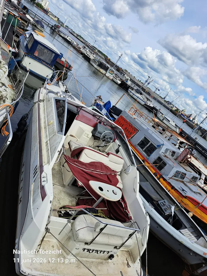 Polyester Budgetboat Maxum 770