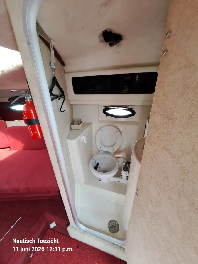 Polyester Budgetboat Maxum 770