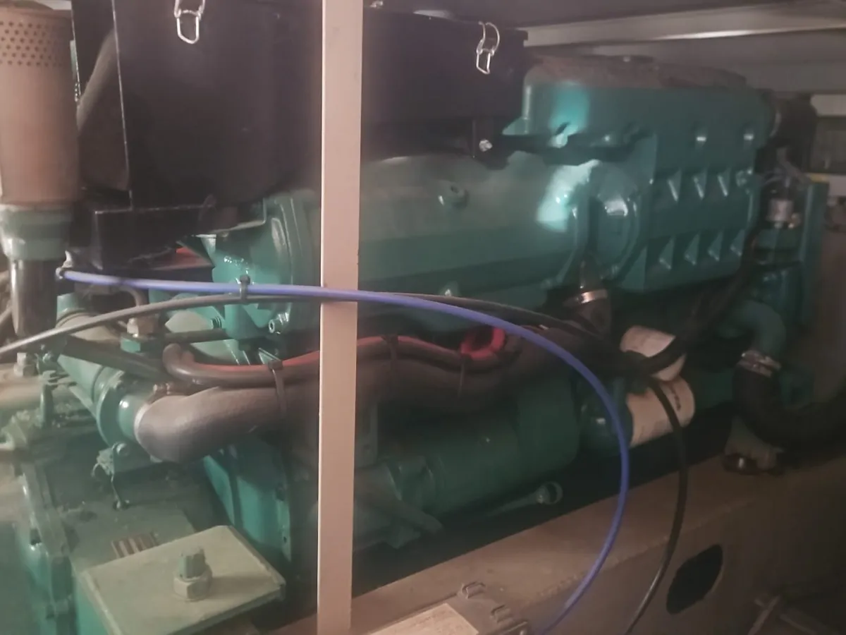 Acier Bateau à moteur Funcraft 1500