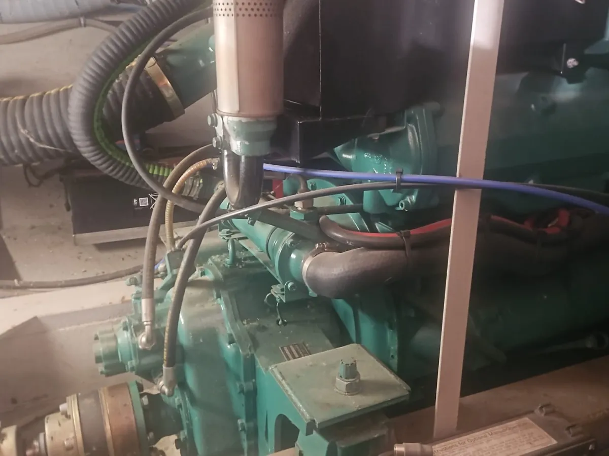 Acier Bateau à moteur Funcraft 1500