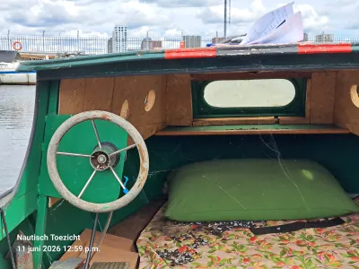 Steel Budgetboat Kajuitvlet 530 Photo 5