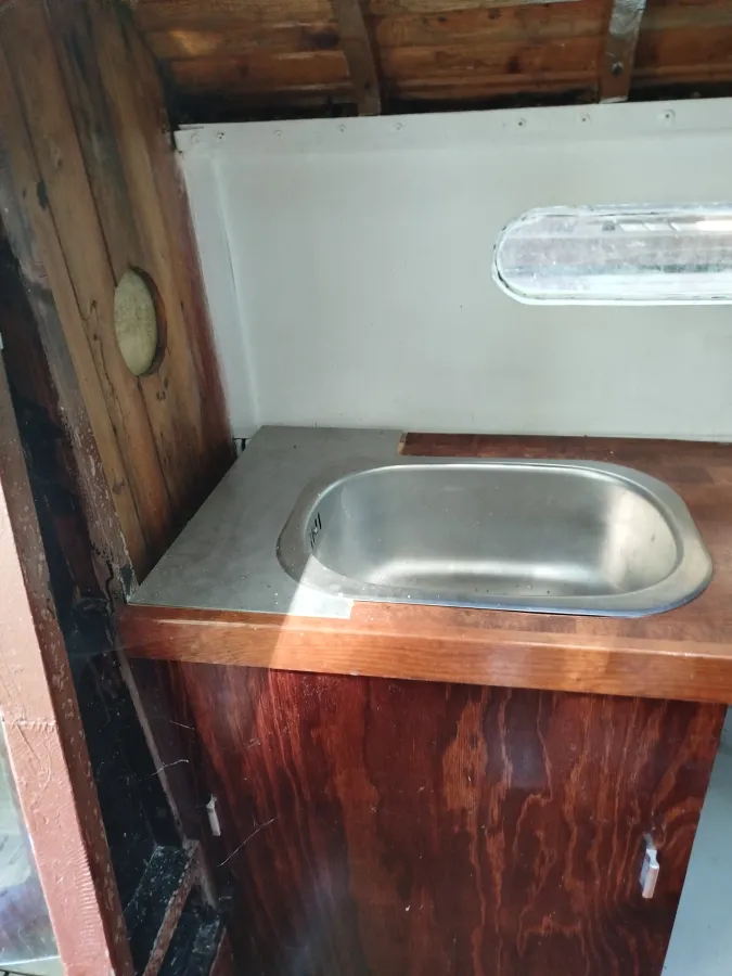 Wood Budgetboat Cabinboat 700