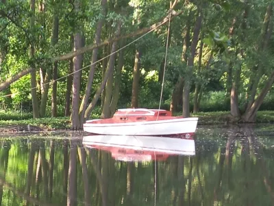 Wood Budgetboat Cabinboat 700 Photo 0