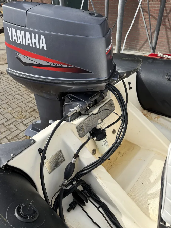 Polyester RIB Bombard DB500