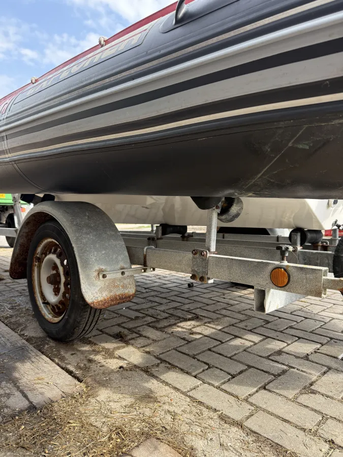 Polyester RIB Bombard DB500