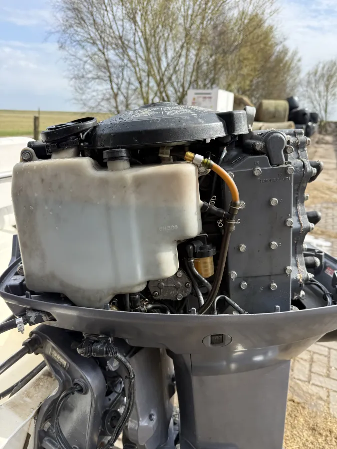 Polyester RIB Bombard DB500