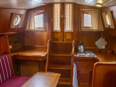 Staal Zeilboot Zeeschouw Platbodem Foto 8