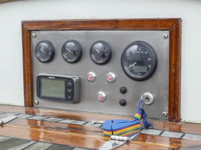 Staal Zeilboot Zeeschouw Platbodem Foto 2