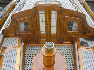 Staal Zeilboot Zeeschouw Platbodem Foto 14