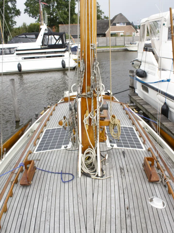 Staal Zeilboot Zeeschouw Platbodem
