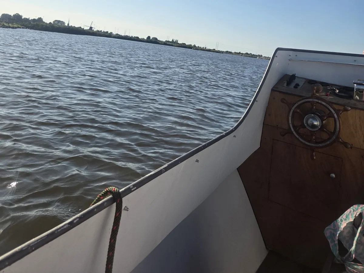 Acier Bateau à moteur Opduwer 600
