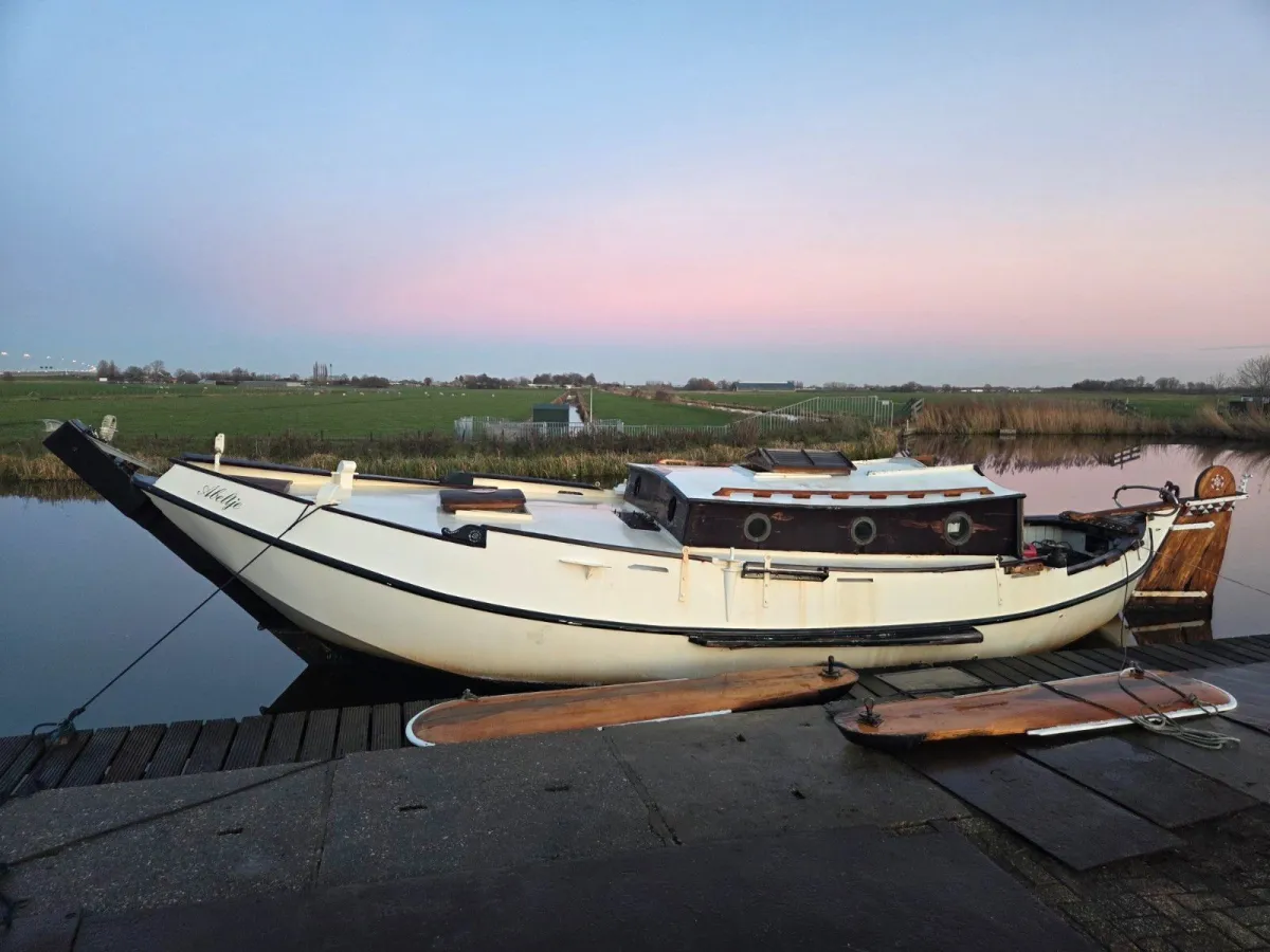 Stahl Segelboot Schokker 945