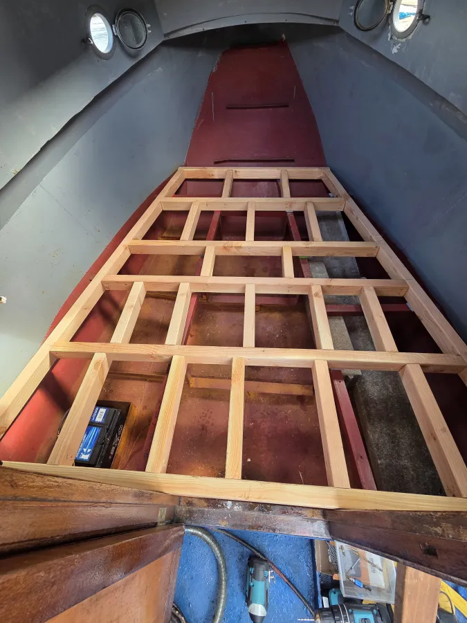 Acier Bateau à moteur Opduwer 600