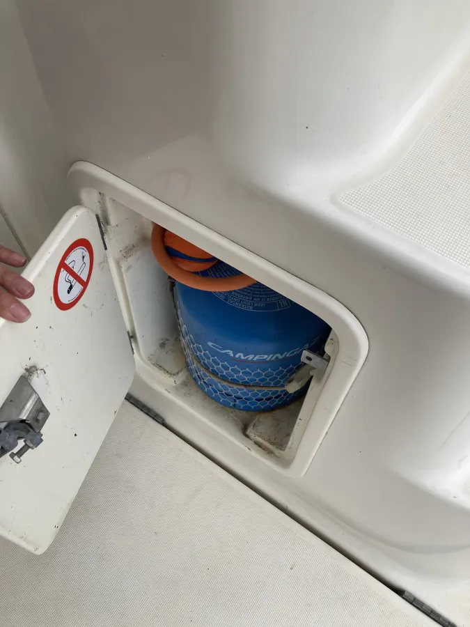 Polyester Motorboot Jeanneau Prestige 32