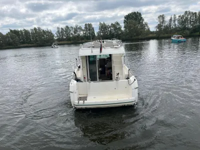 Polyester Motorboot Jeanneau Prestige 32 Foto 38