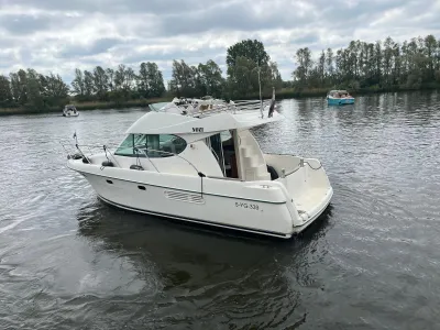 Polyester Motorboot Jeanneau Prestige 32 Foto 53