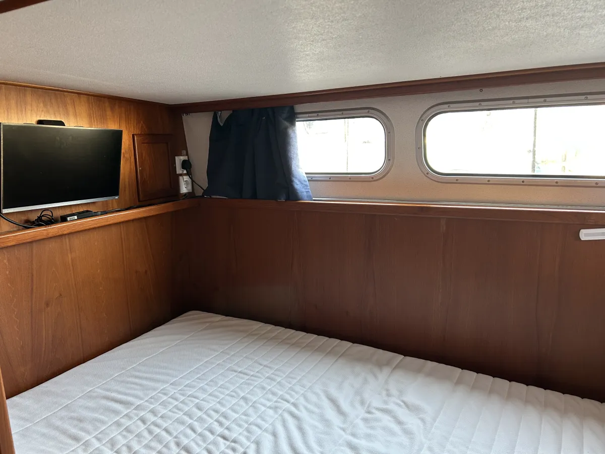 Stahl Motorboot Pedro 30