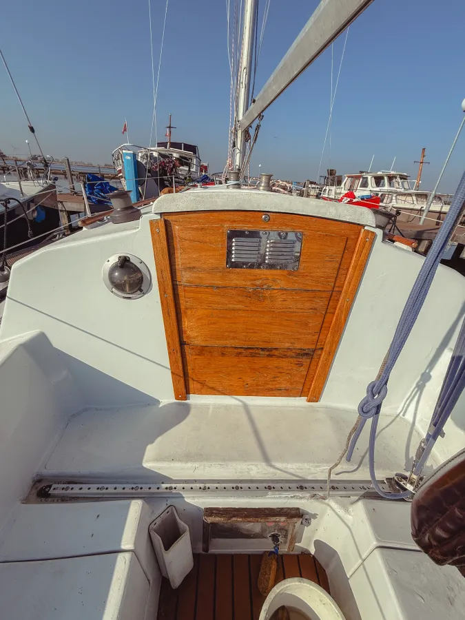 Polyester Zeilboot Standfast Loper 27