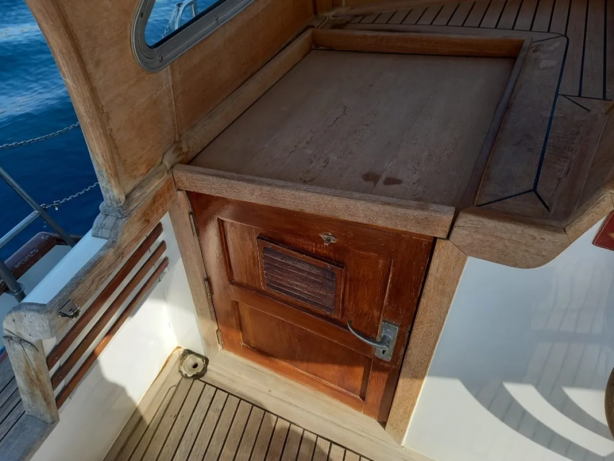 Steel Sailboat Jongert 16S