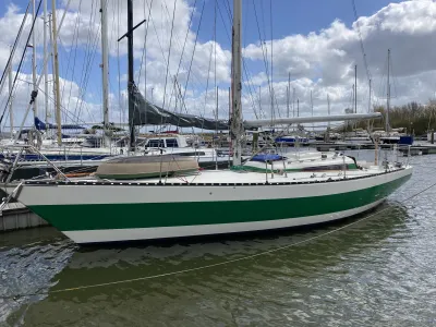Van de Stadt 37