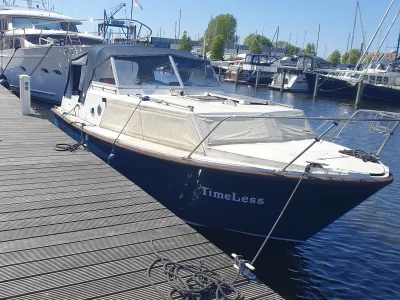Waterland 850 EV