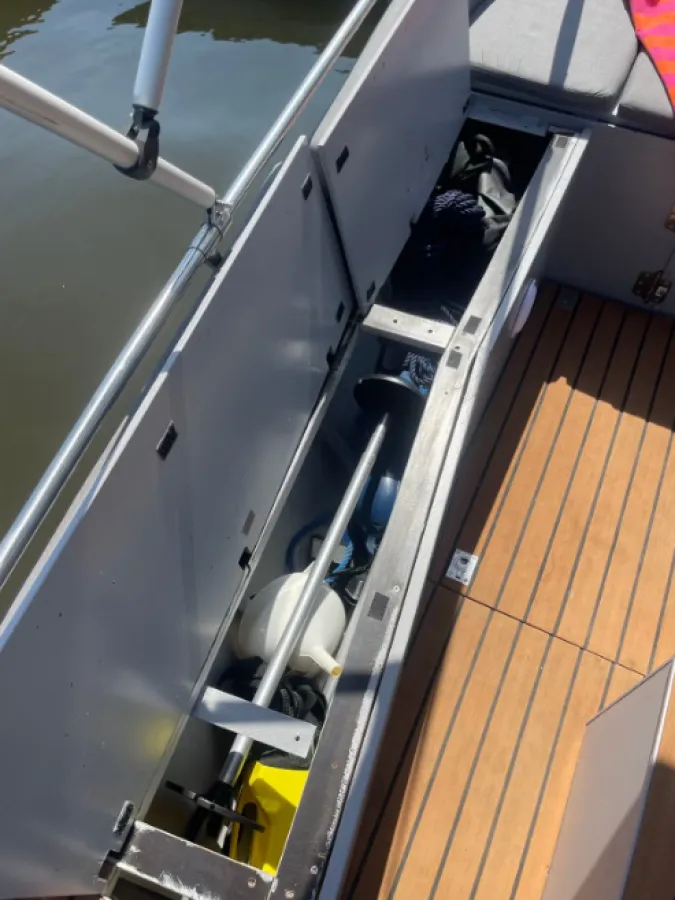 Acier Barque Sloep 650