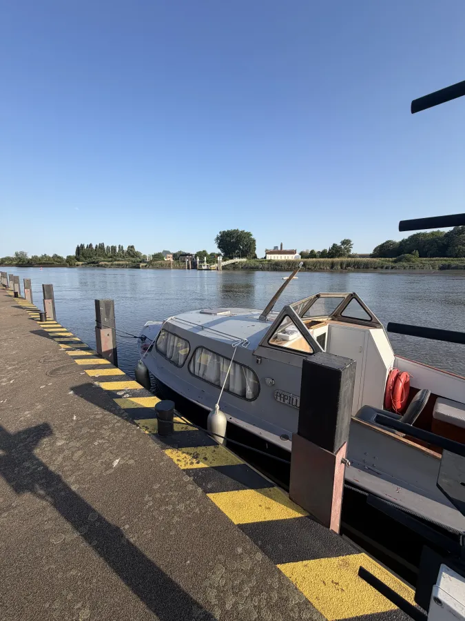 Staal Budgetboot Beenhaker 700