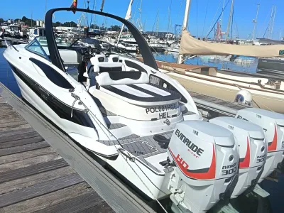 Polyester Schnellboot Crownline 315 SCR Foto 16