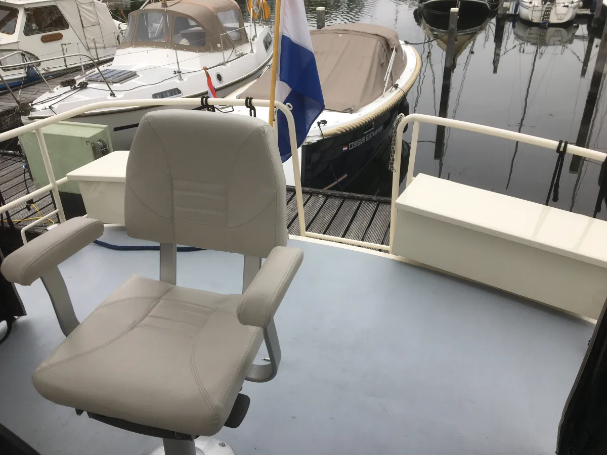 Staal Motorboot Marathon 980AK