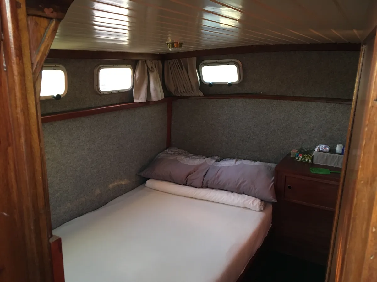 Staal Motorboot Marathon 980AK