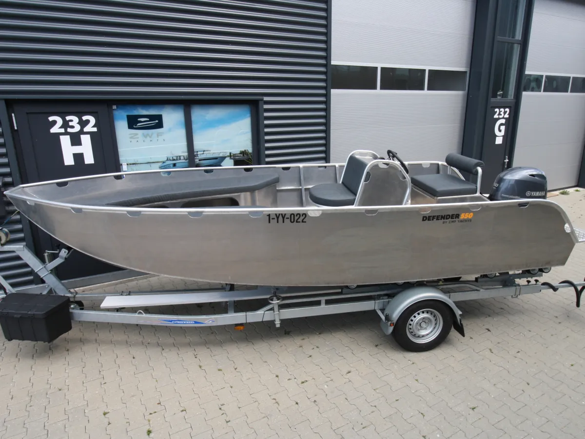 Aluminium Consoleboot Defender 550
