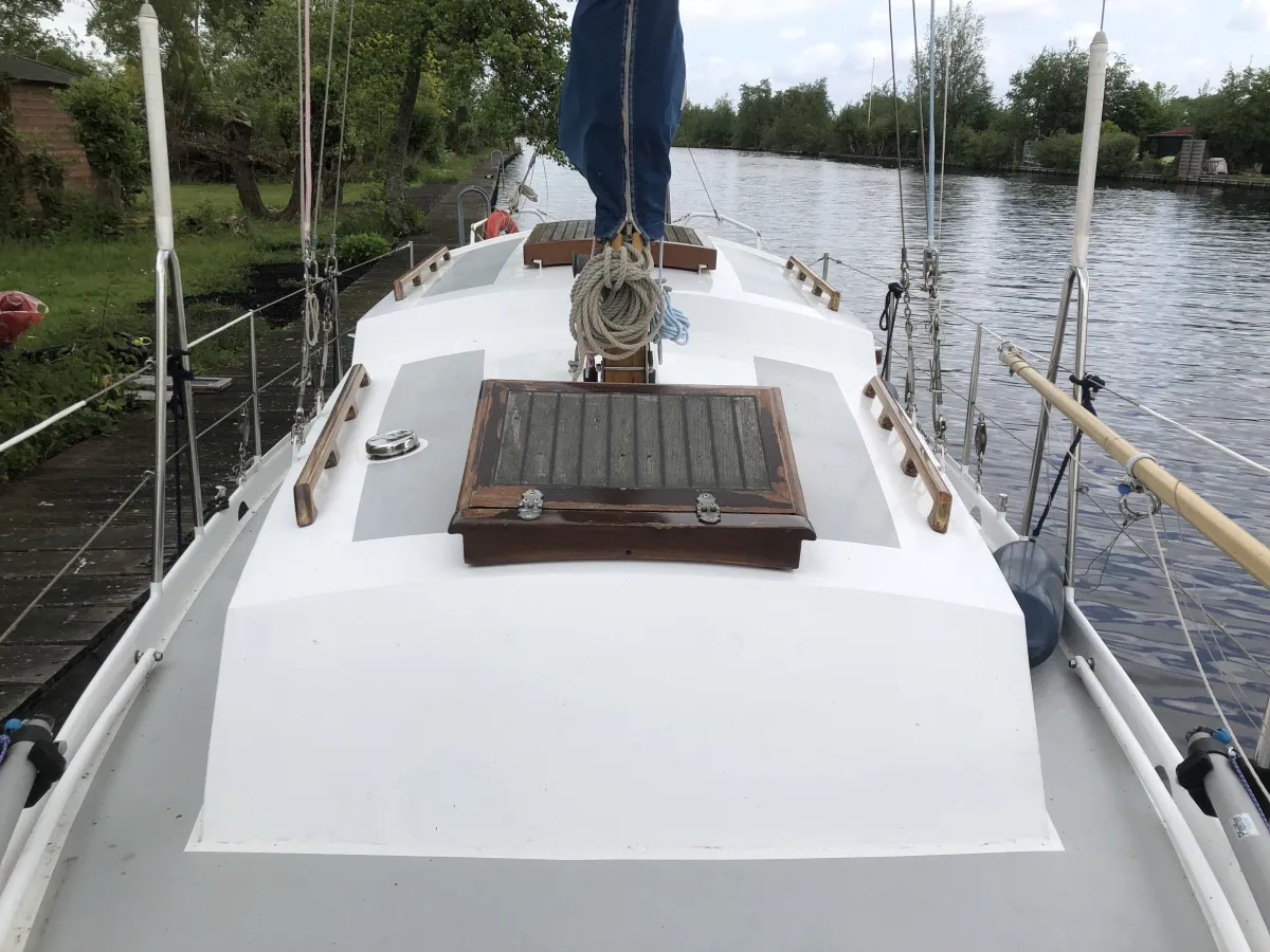 Staal Zeilboot Merenpoort 880