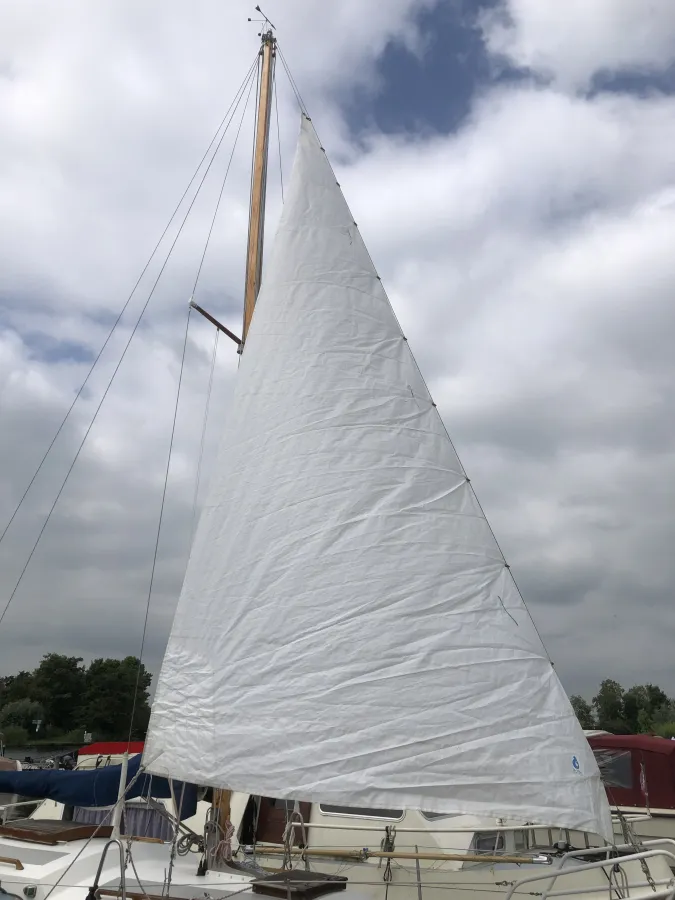 Acier Voilier Merenpoort 880
