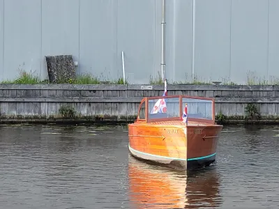 Hout Sloep Fedi Notarisboot Foto 2