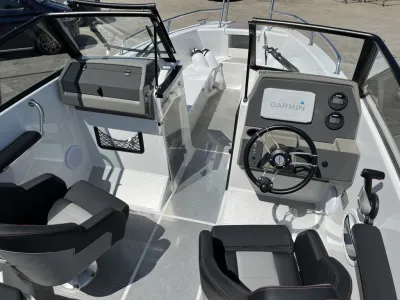 Aluminium Speedboat Finnmaster Husky R7 Photo 4