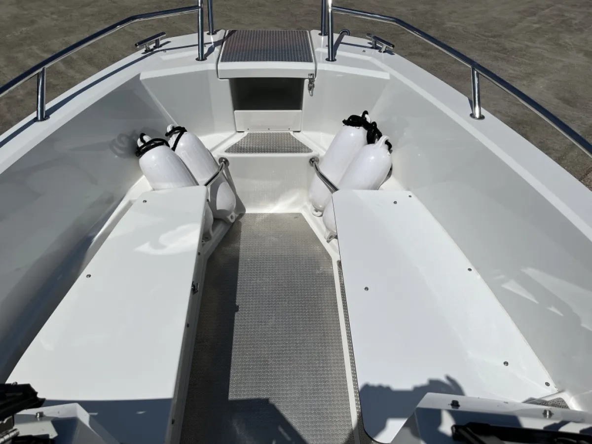 Aluminium Speedboat Finnmaster Husky R7