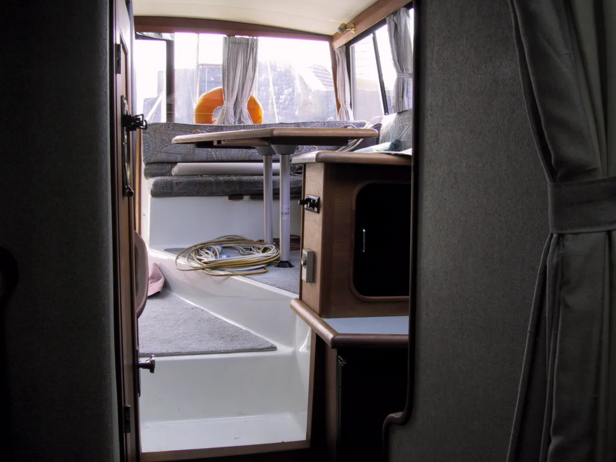 Polyester Motorboat Bayliner 3288